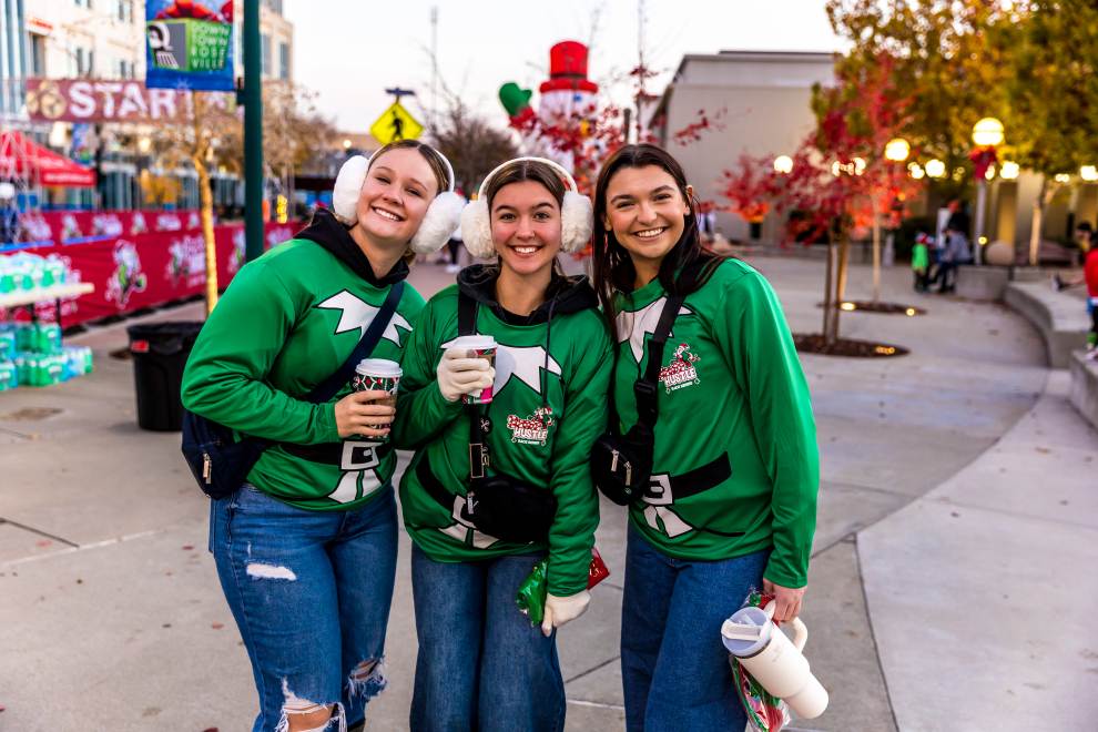 Santa Hustle Offers Competitive and Family-Friendly Races, Holiday Fun and Help for a Local Nonprofit on Sunday, Dec. 15, in Downtown Roseville